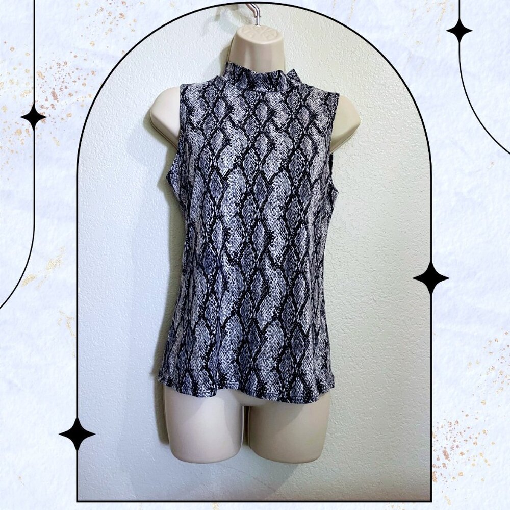 Pinc Sleeveless Top - Large (NWTS)